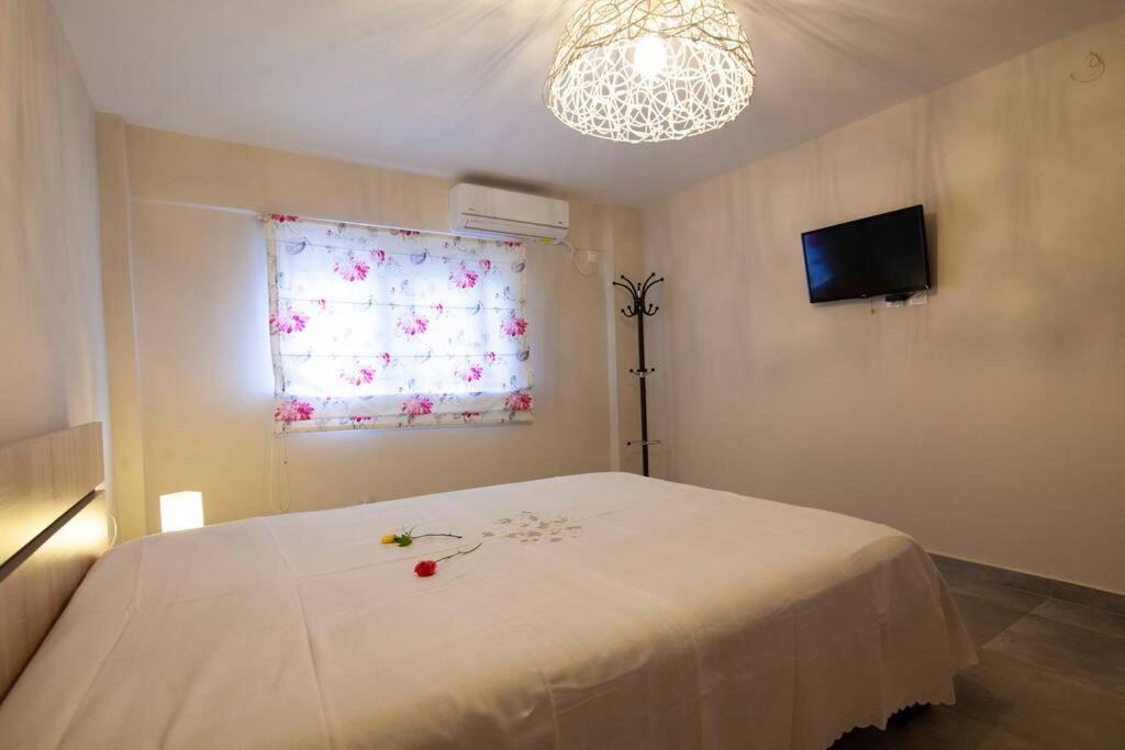 House On The Beach Salamine Extérieur photo